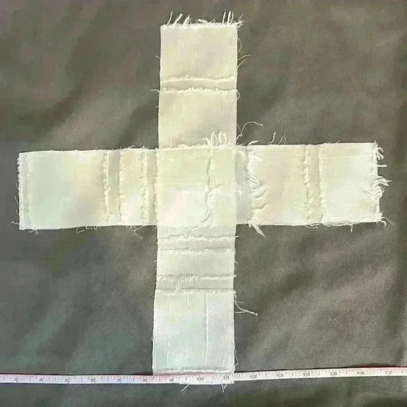 Swiss Cross pillow cover - Picture 2 of 2